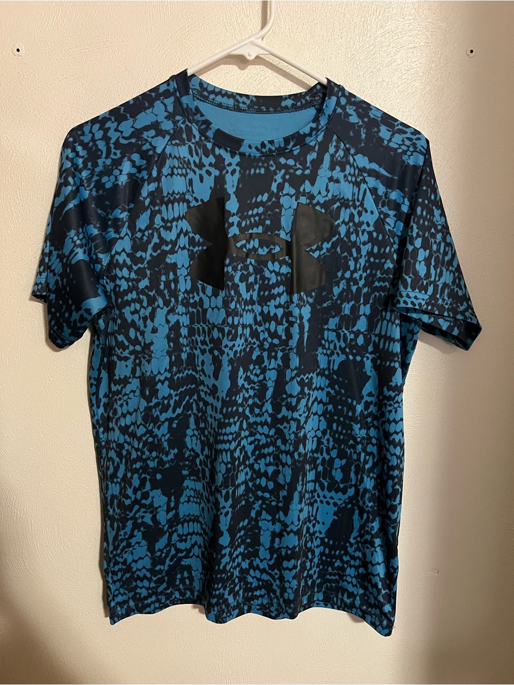 UNDER ARMOUR Classic Athletic Athleisure Quick Dry T Shirt Blue Black Boy's XL